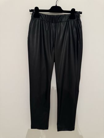 Lis Lareida Vegane Lederhose Jamie