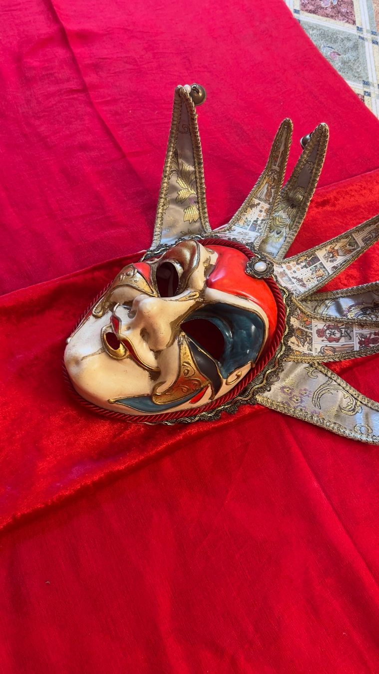 Masques: Maske Jester Venezianisch Dekoration gebraucht – D'occasion à Aathal-Seegräben par ray_x7lz 1