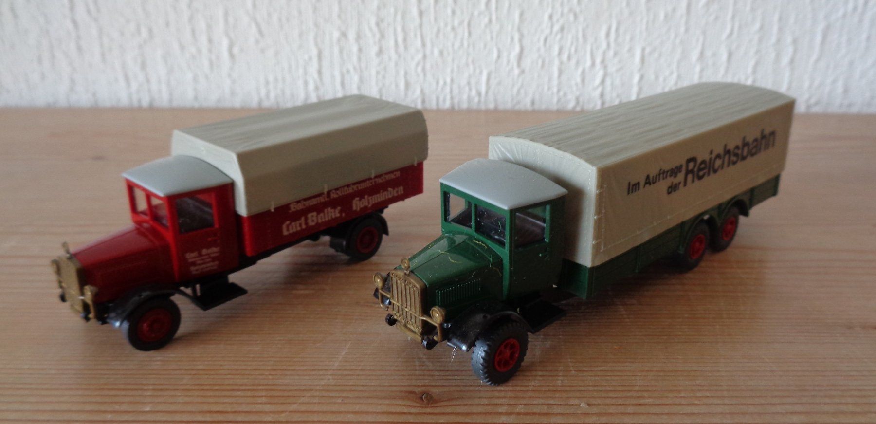 Roskopf Modelleisenbahnen: Roskopf, 2 LKWs, Serie Nostalgie, H0 – Neu (gemäss Beschreibung) aus Arbon von lyres 1
