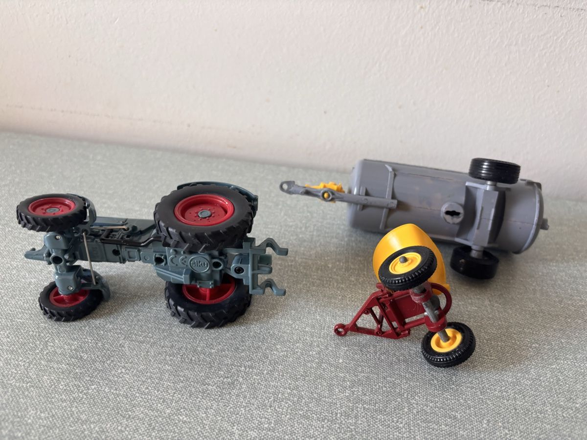 Spielzeuge: Spielzeug Traktor – Gebraucht aus Zürich von gucks 4