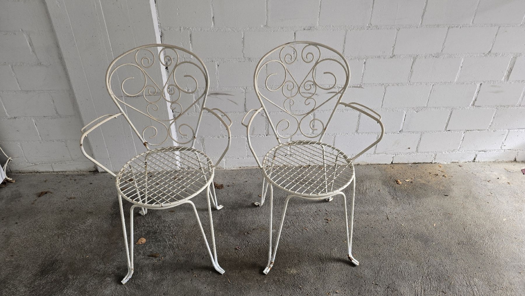 Chaises: 2 stabile Eisenstühle – D'occasion à Sursee par M_Z
