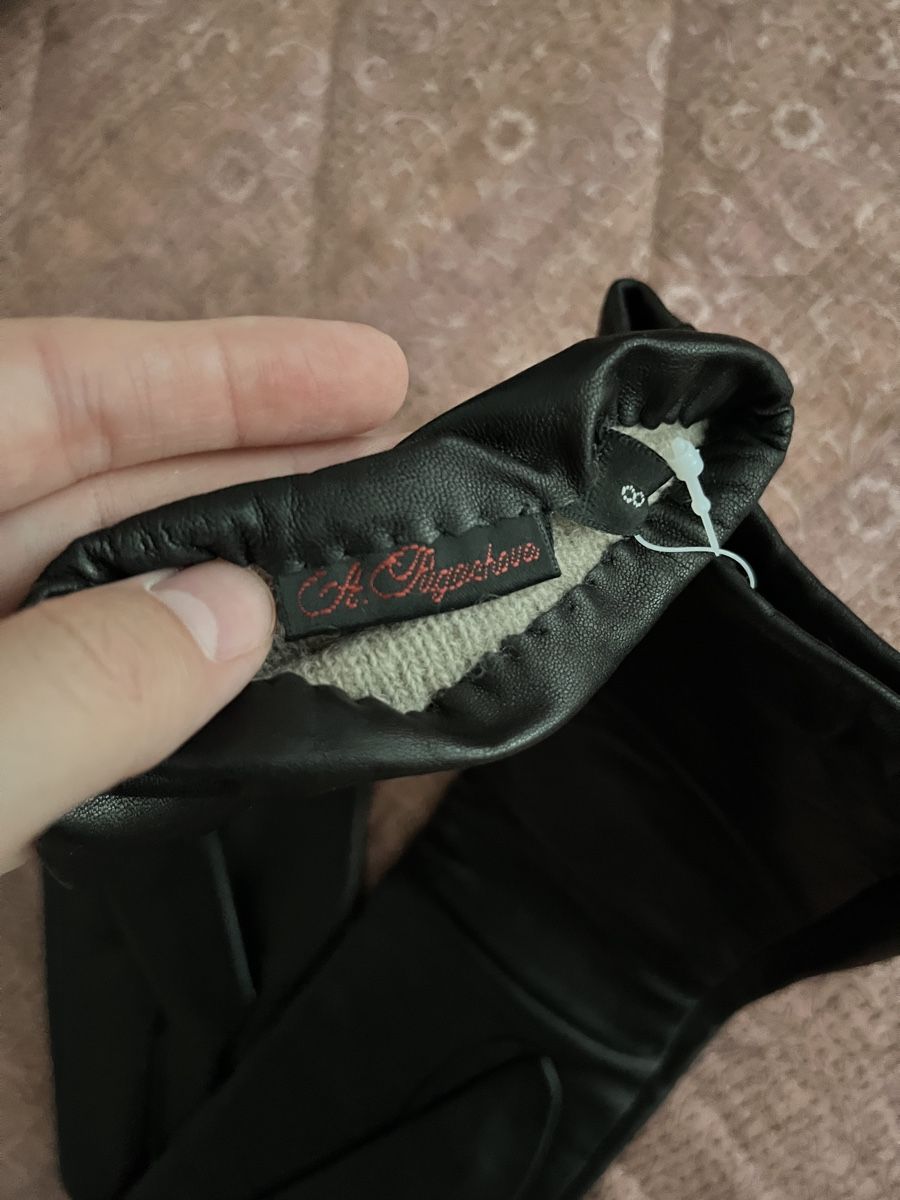 Guanti & manicotti: Handschuhe Damen Leder und Cashmere – Nuovo e nell'imballaggio originale da Pfäffikon SZ venduto da Zitrone_100 2