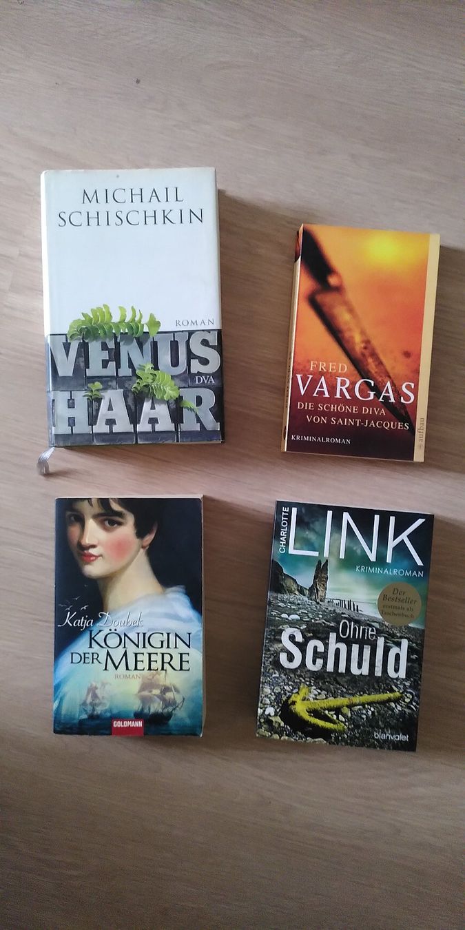 Livres: Bücher Paket – Neuf (Voir description) à Zürich par alessa88 1