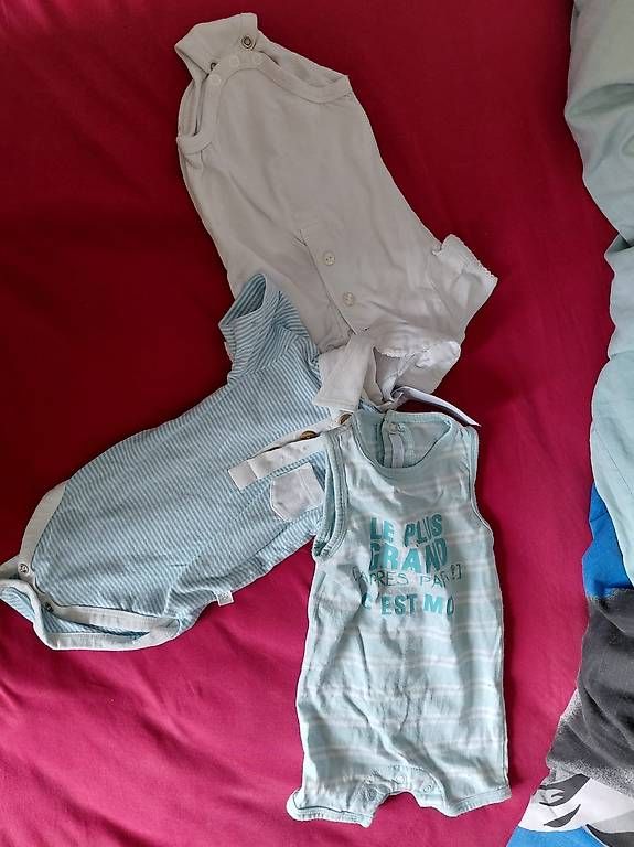 Sous-vêtements: 8 Bodys gr. 50/56 – D'occasion à Ostermundigen par deb1deb1 1
