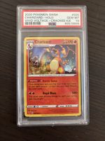 Charizard Holo SWSH 026 Vivid Voltage Cracked Ice PSA10