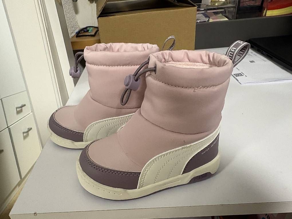 Puma Scarpe per ragazze: Puma Stiefel Gr.21 – Nuovo (secondo la descrizione) da Pfungen venduto da FloretaK