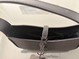 YSL Schultertasche Schwarz