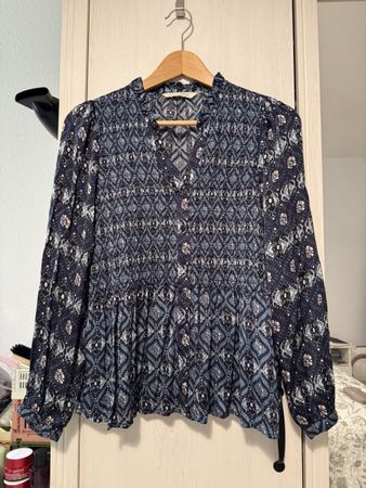 Odd Molly blouse size 1