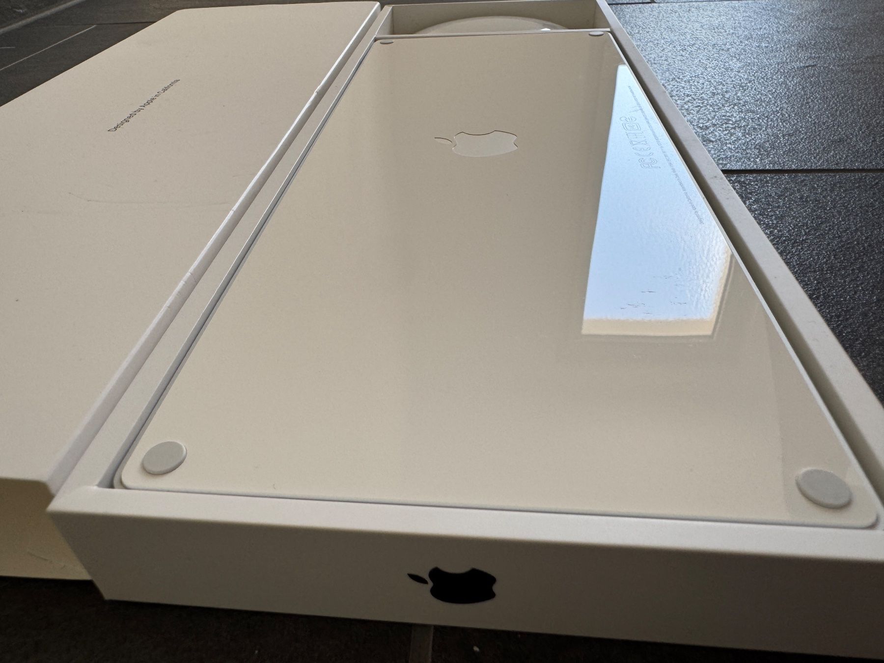 Apple Claviers: Apple Magic Keyboard und Magic Mouse Set 1 – D'occasion à Rothenfluh par Ron999 1