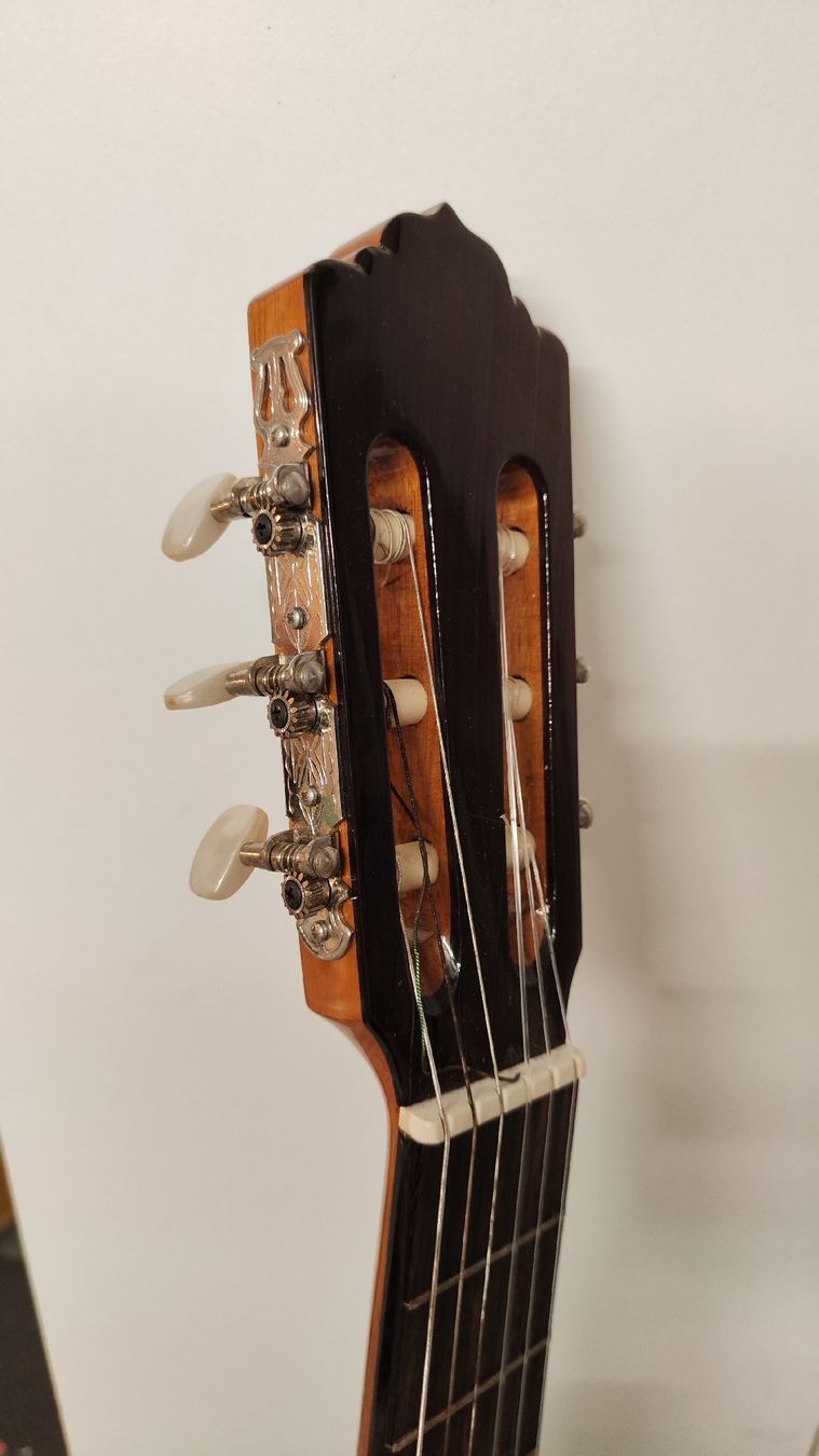Strumenti musicali: Almansa 403 Gitarre – Usato da Zuchwil venduto da KohlaMagic 2