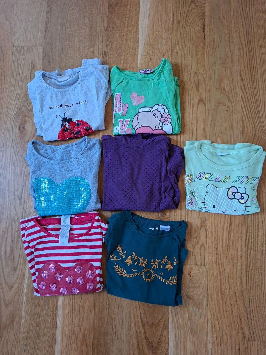 Lotti & Set di vestiti: Kleiderpaket Mädchen 122/128 – Usato da Schwerzenbach venduto da wijtske 2