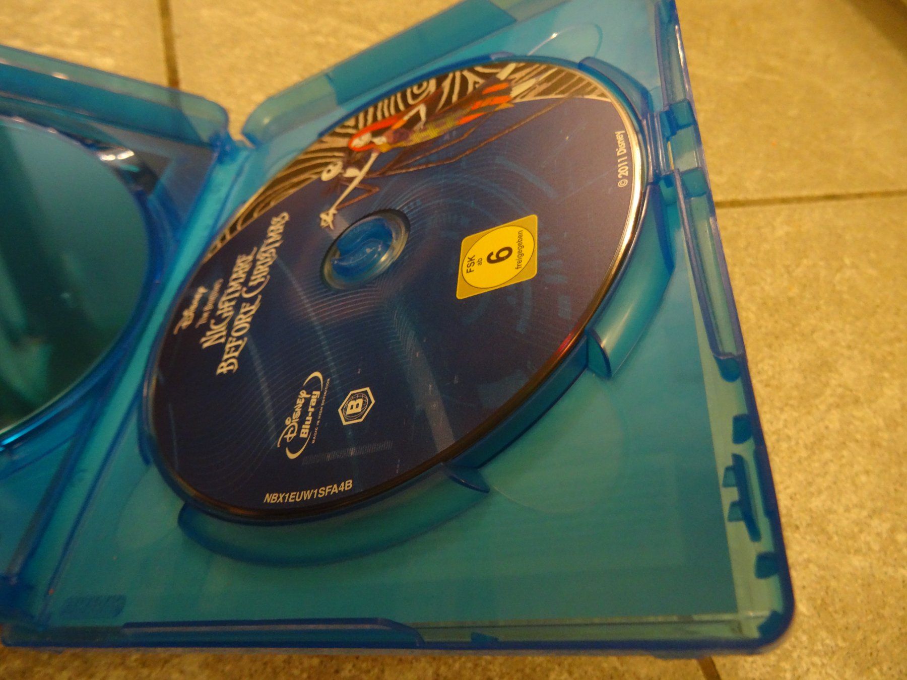Alle DVDs: Nightmare Before Christmas Blu-ray 3D + 2D g – Gebraucht aus Olten von Disc-Verkauf 2