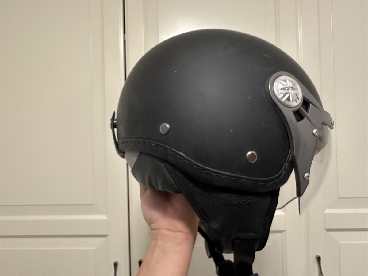 Helme & Visiere: Casco Lazer usato con visiera – Gebraucht aus Astano von WGosteli 1