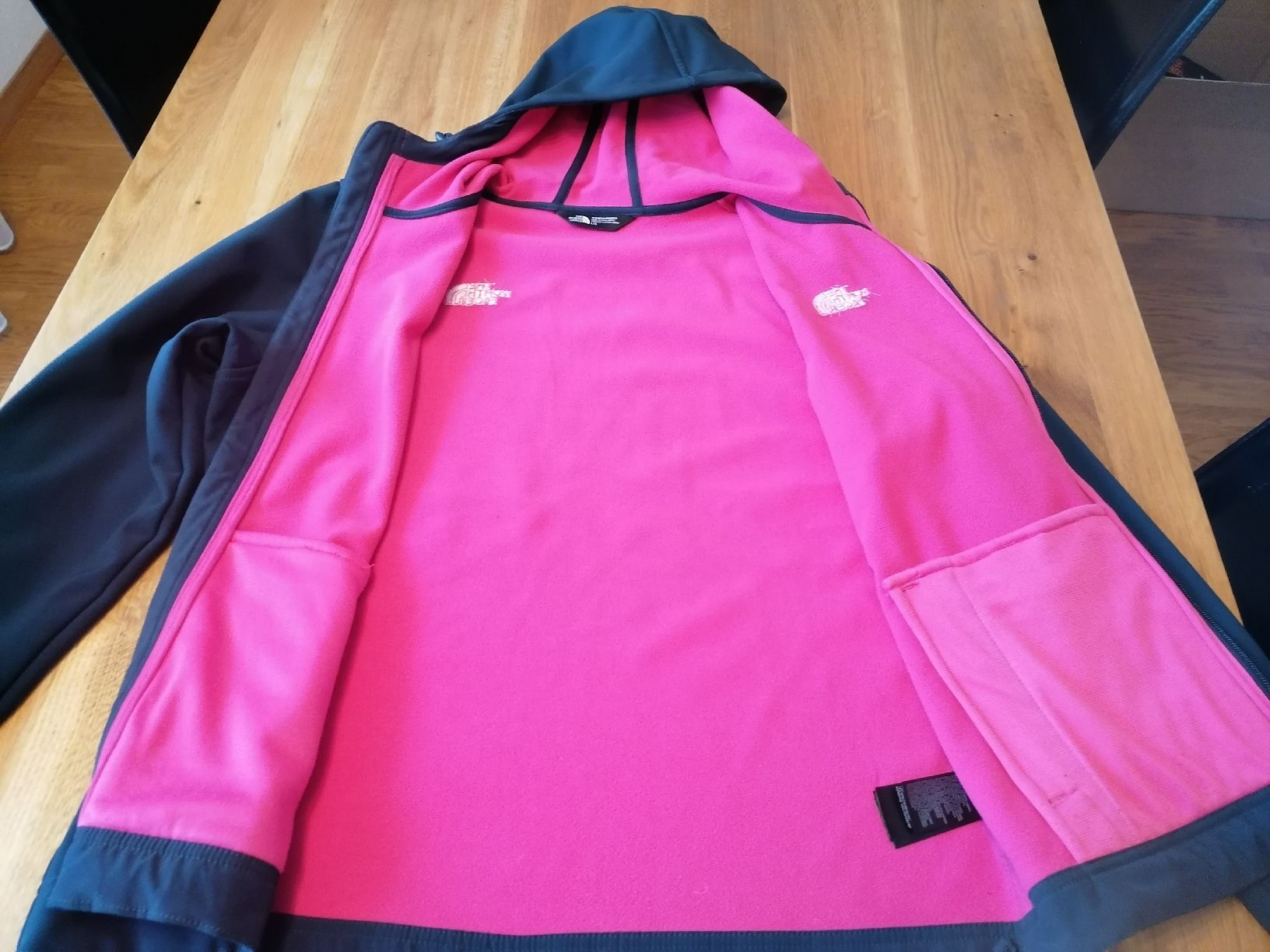 North Face Jacken: The North Face Jacke  – Gebraucht aus Adliswil von Romanista1927 2