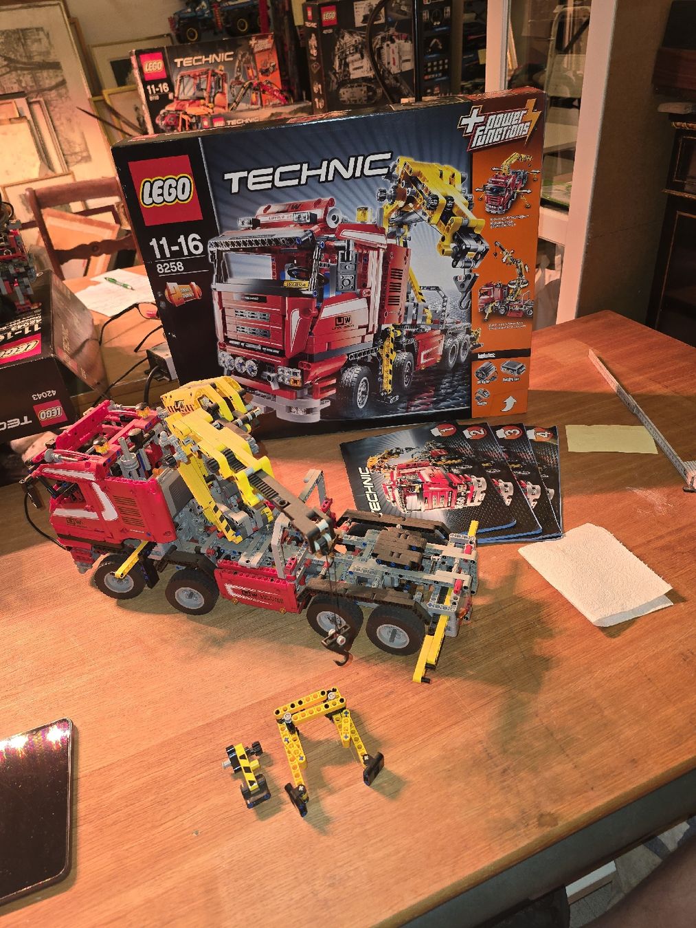 Technics Kit di costruzioni: Lego Technic 8258 Power Schwenkkran – Usato da Wienacht-Tobel venduto da max_92rg