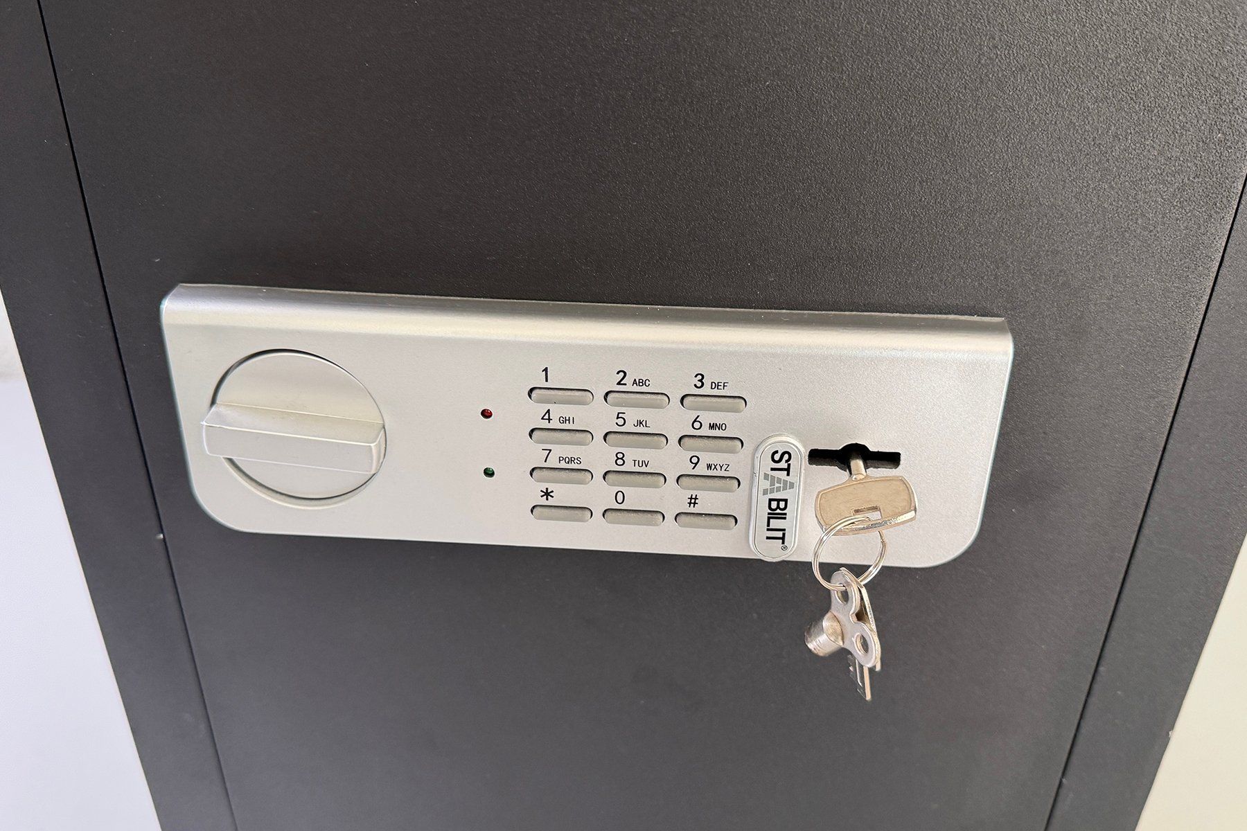 Tresor: Stabilit Tresor Security Box BE-3 Waffenschrank – Gebraucht aus Zürich von LZA_Zuerich 1