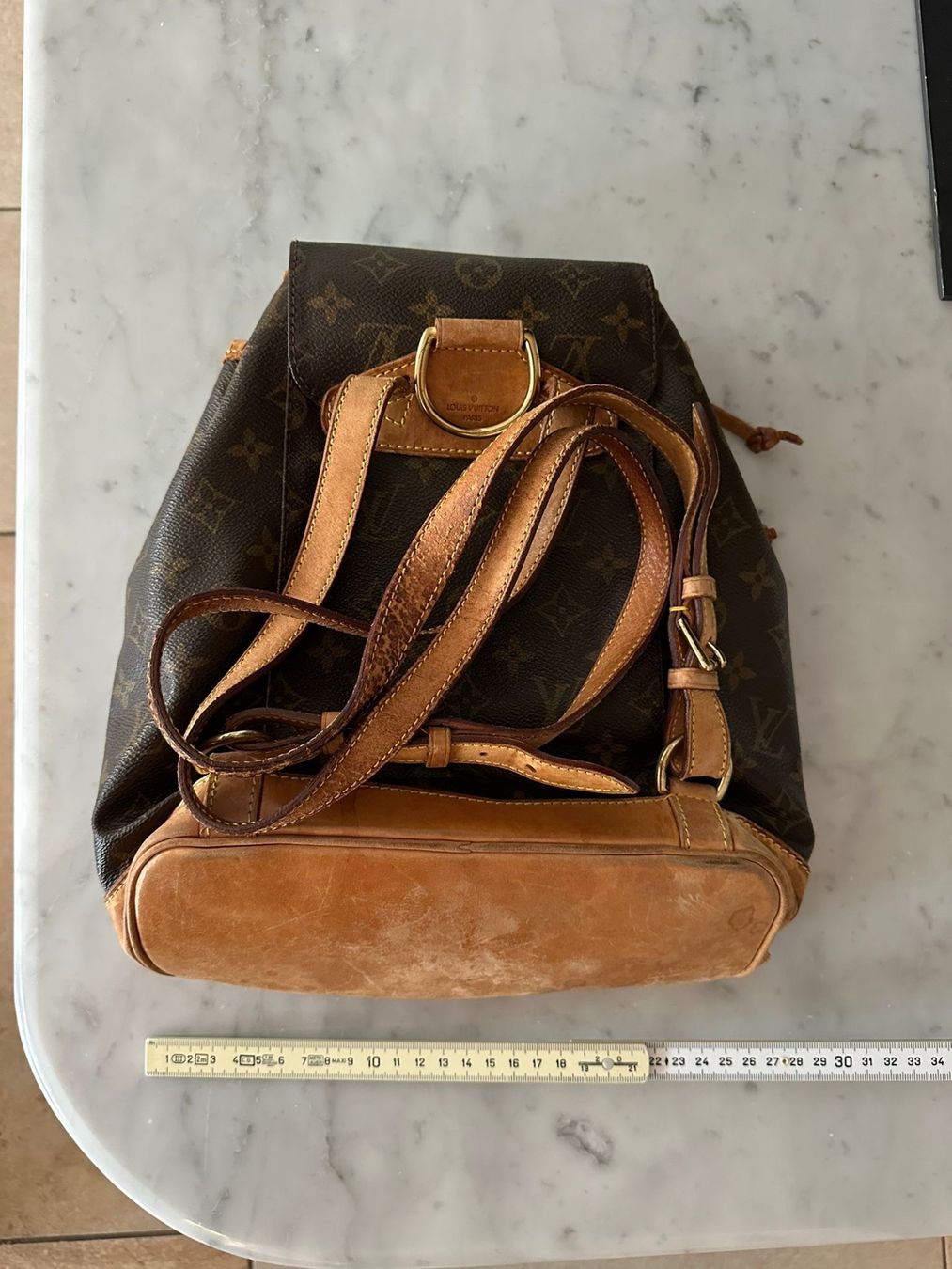 Louis Vuitton Zaini: Louis Vuitton Rucksack – Difettoso da Volketswil venduto da casertana 2