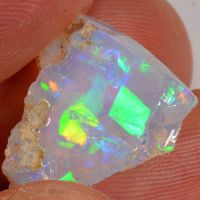 8 Karat - Roher Äthiopischer Welo Opal