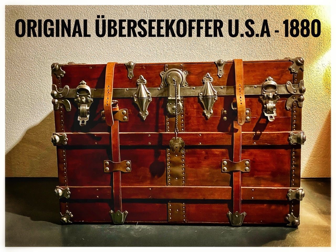 Cassapanche: Original Überseekoffer USA, ca. 1880, restauriert – Usato da Stallikon venduto da ricsunshine