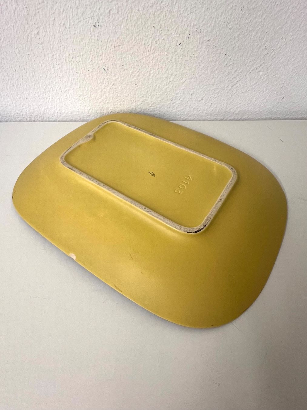 Piatti di portata: Keramik Platte Schale mit abstraktem Muster – Usato da Zürich venduto da Arche_Brockenhaus 8