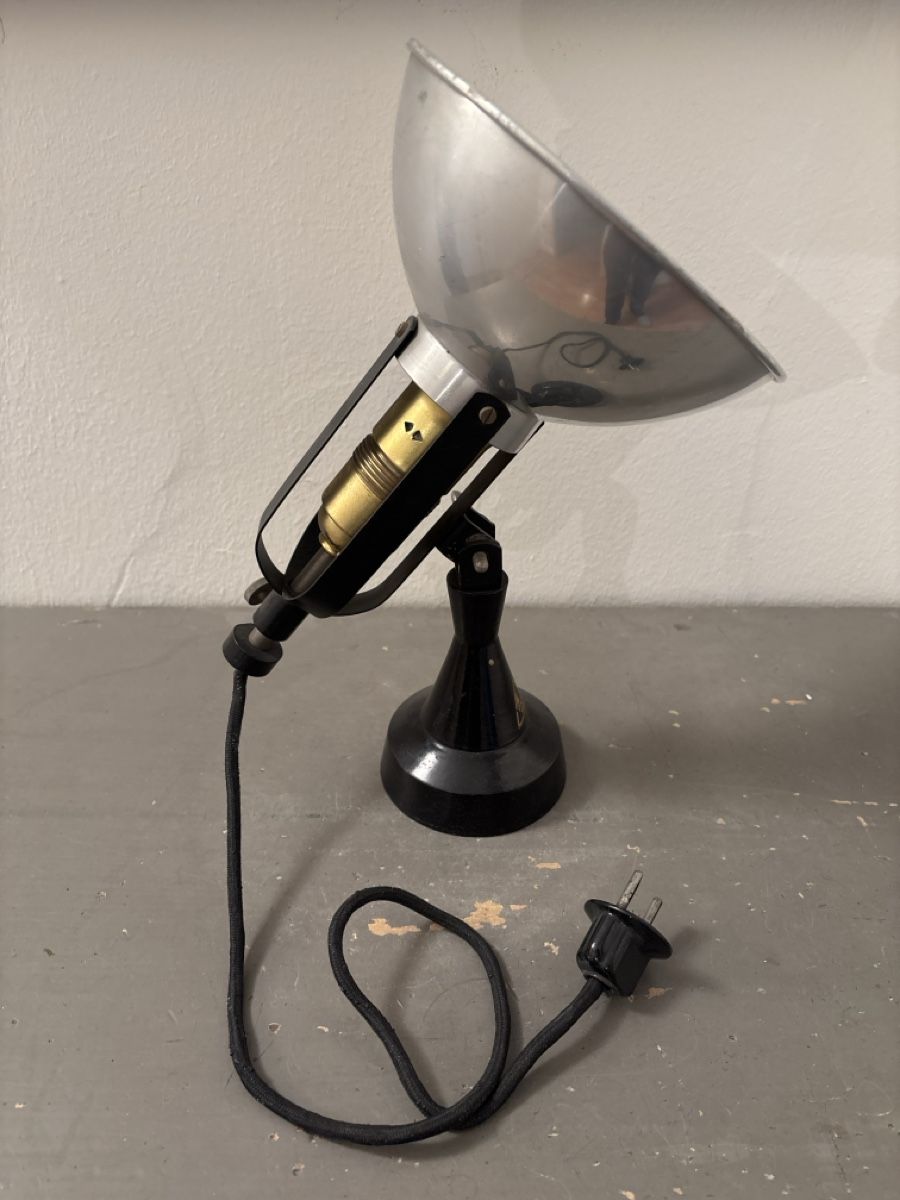 Lampade: Design Tischleuchte 20er 30er Jahre – Usato da Basel venduto da magnummarine 2