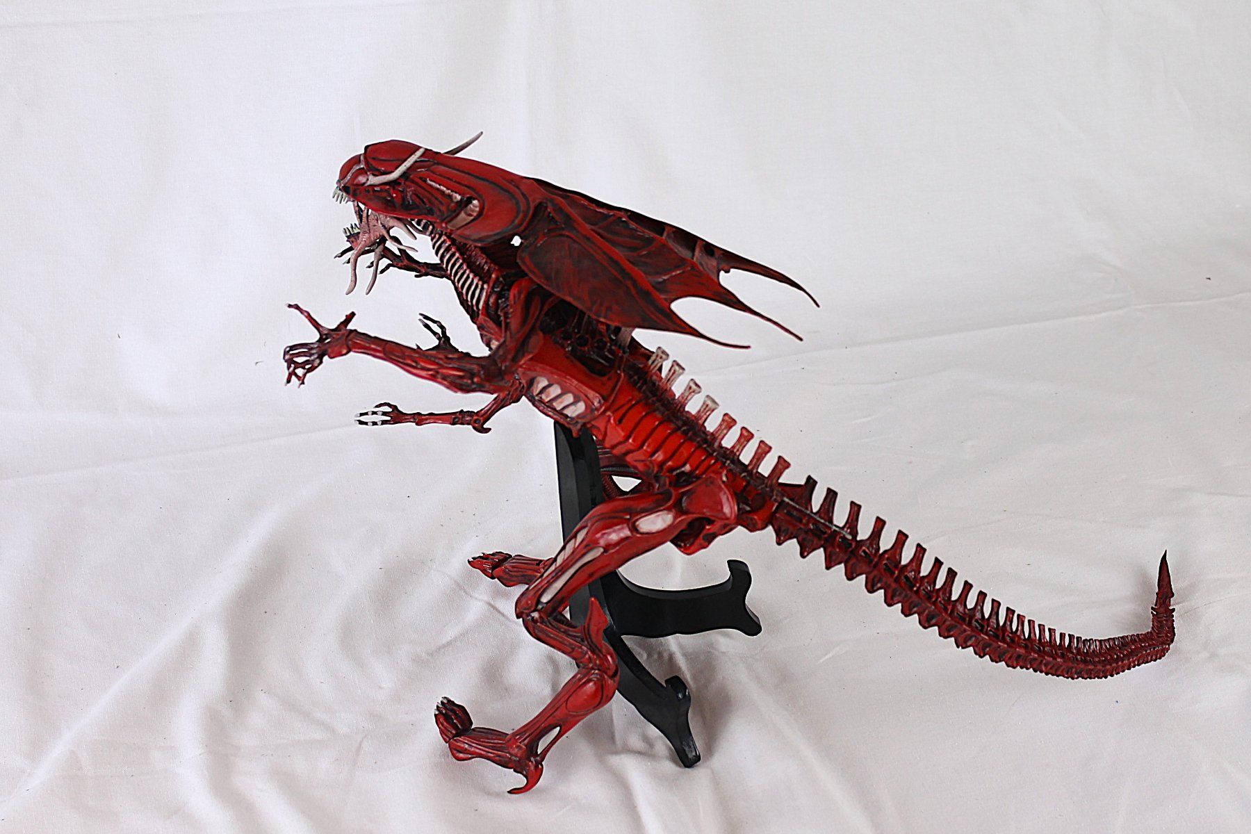 Neca Statuette: NECA Aliens Genocide -Red Queen Mother – Usato da Reinach BL venduto da bk_brockireinach 1