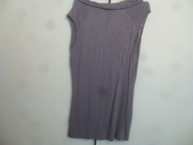 H&M T-Shirts: T-Shirt Gr.L, Grau, H&M NEU – Neu (gemäss Beschreibung) aus Hinwil von Glasperlen 3