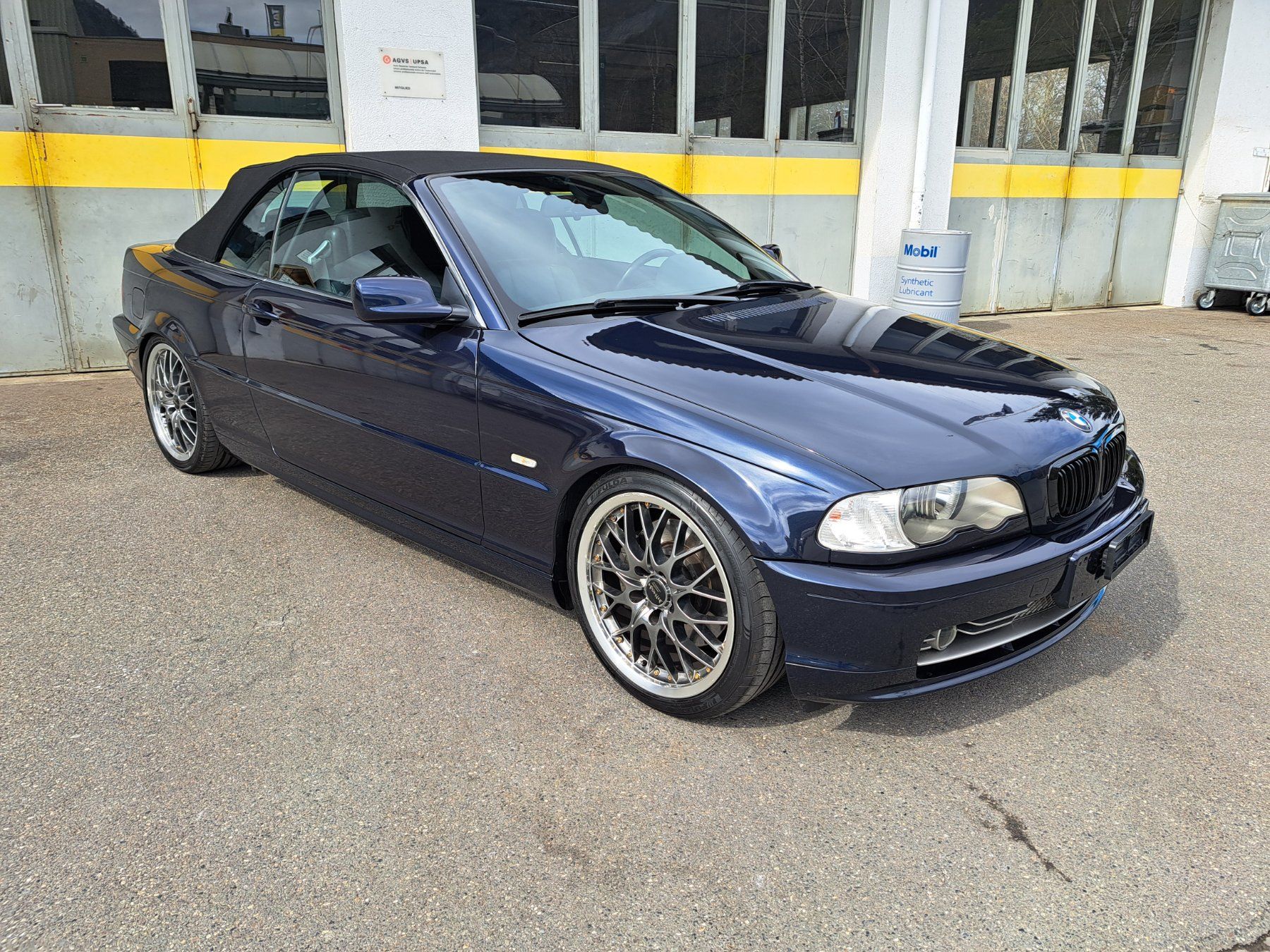 BMW Automobili: BMW 330 Ci Cabrio – Usato da Seewis Dorf venduto da Tini03 1