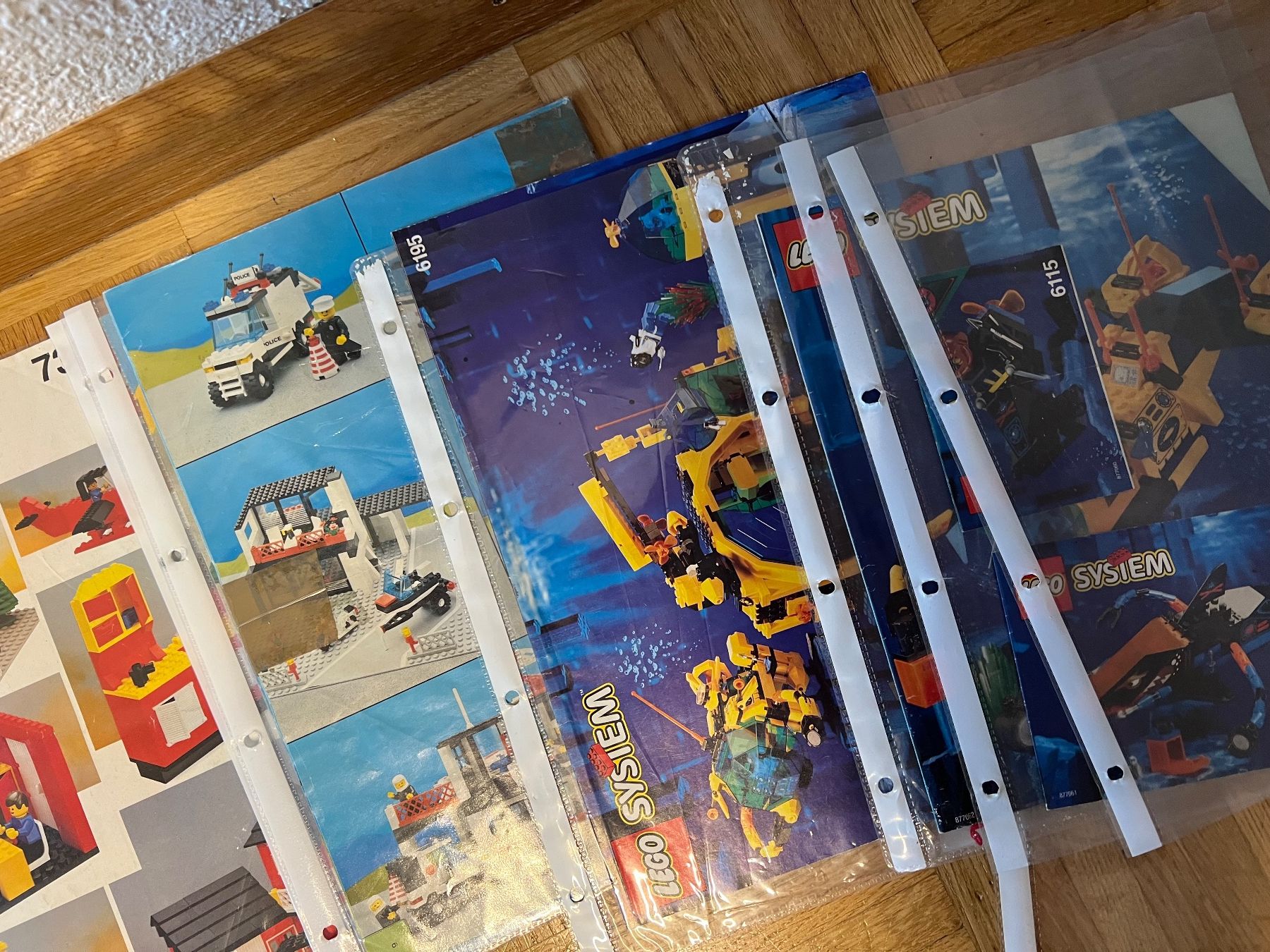 Lego Jouets: Lego Anleitungen – D'occasion à Steffisburg par Mamschi 3