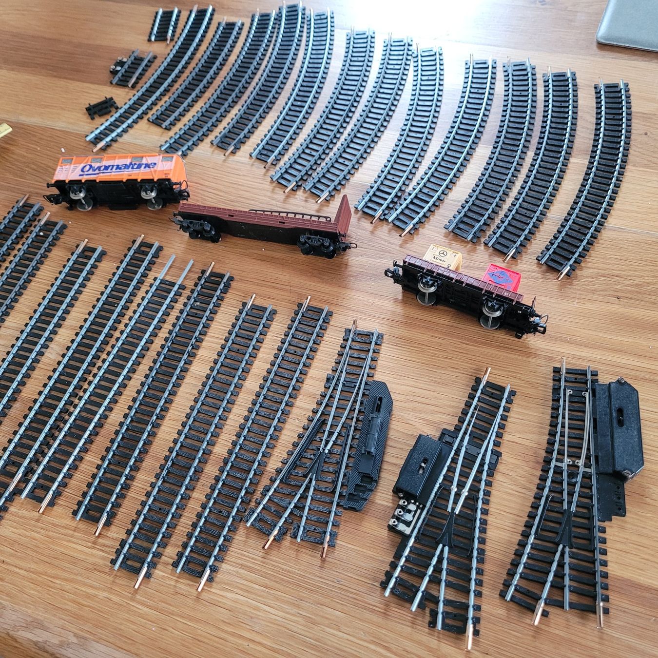Lima Modelleisenbahnen: Lot De Rails Lima + Wagon Divers Marchandise – Gebraucht aus Reconvilier von itzlittlerabbit 2