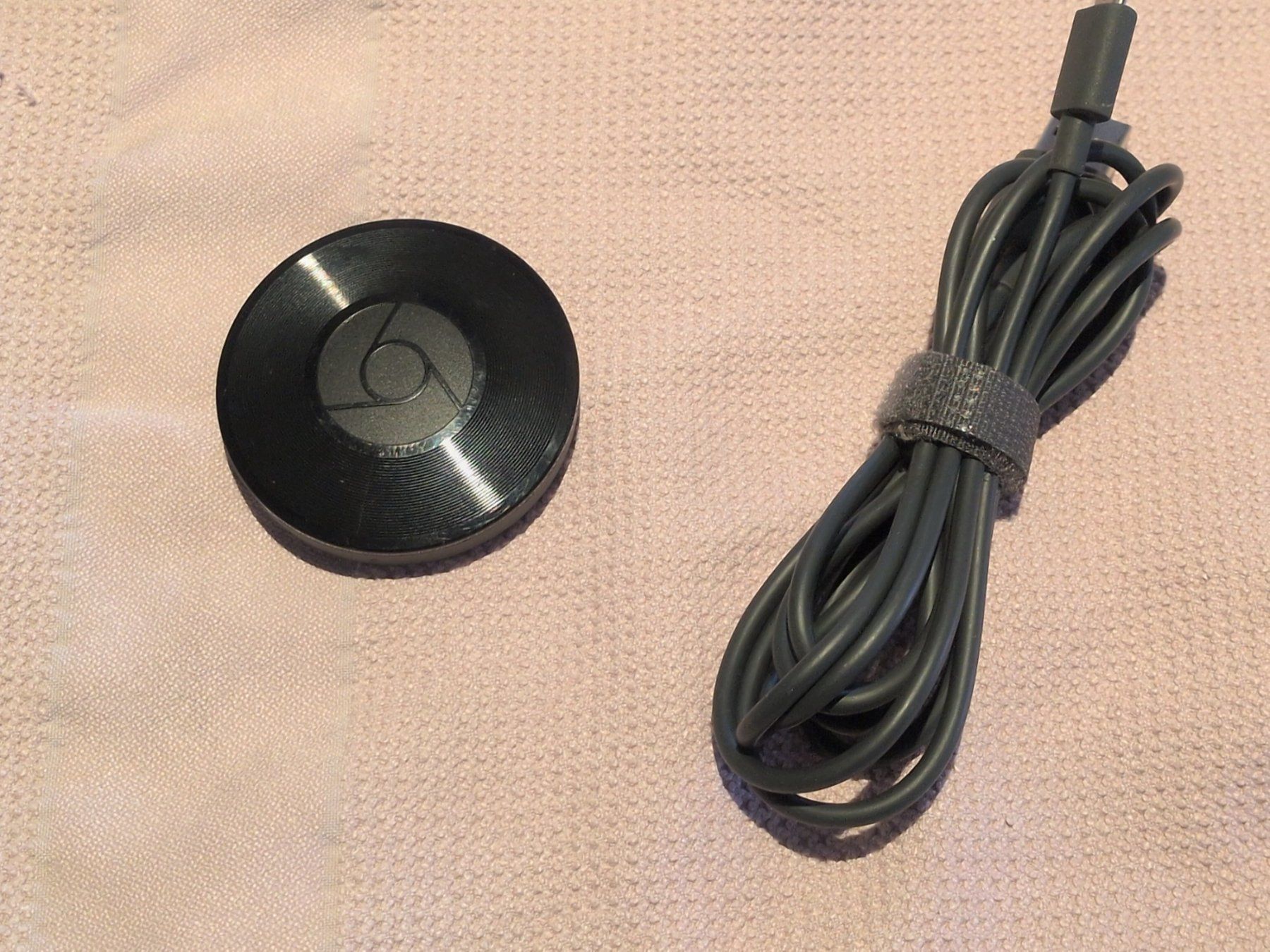 Lecteurs & Adaptateurs: Google Chromecast Audio – D'occasion à Hildisrieden par schumsung