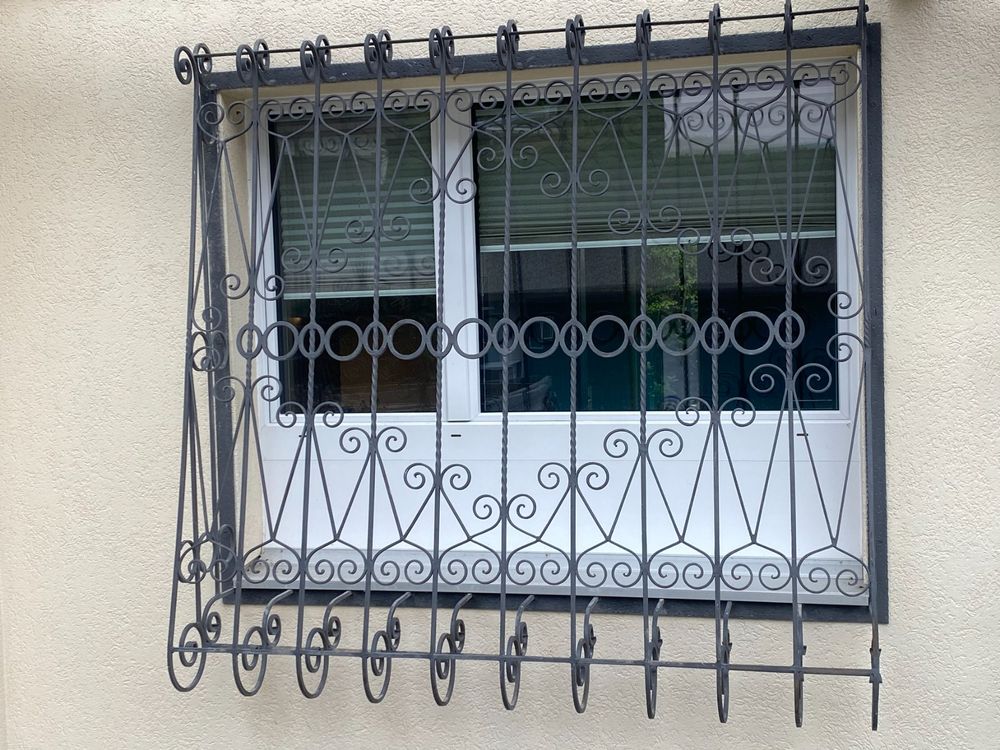 Fenstergitter Schmiedeeisen Ziergitter Einbruchschutz Monaco-Z60 flex Feuer Verz