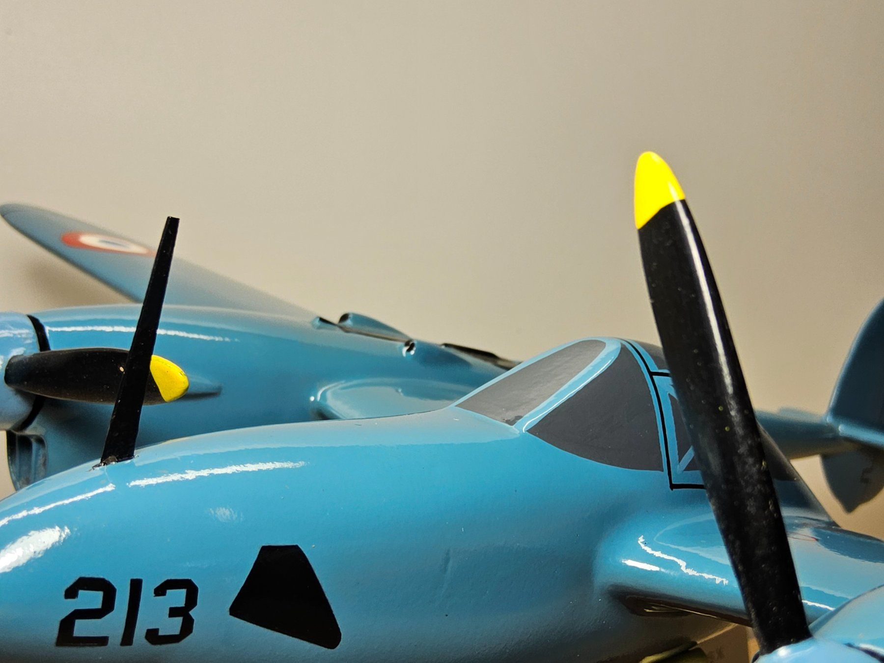 Lockheed Kit di modellismo & Modellini statici: Lockheed P-38 Lightning __ Saint-Exupéry __ edles Holzmodell – Usato da Uerikon venduto da Airport68 5