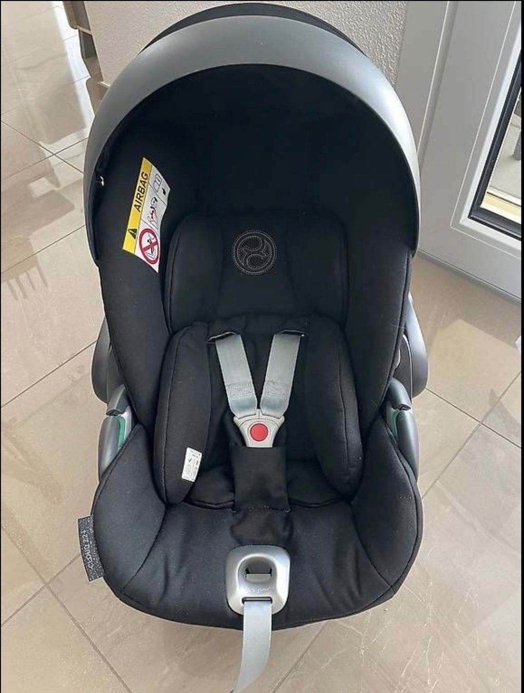Cybex Seggiolini per auto: Cybex Cloud Z2 i-Size Babyschale, Schwarz – Usato da Würenlingen venduto da gbz_q8ff 1
