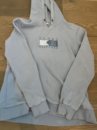 Pull Tommy Hilfiger à capuche  bleu clair logo cheval taill