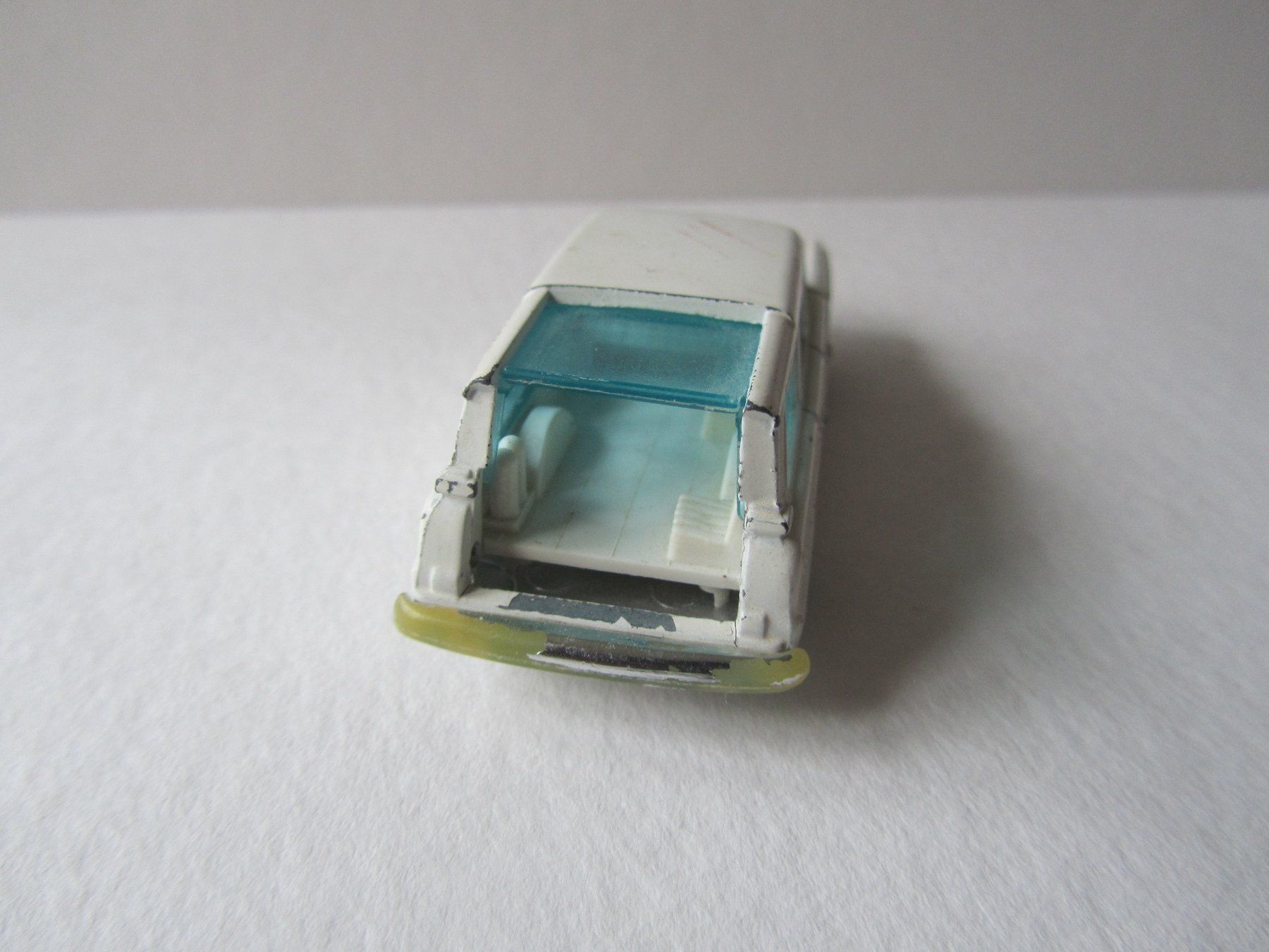 Modellini d'auto: Studebaker Wagonaire Ambulance, Husky, Nr. 30A – Usato da Weiningen ZH venduto da dietsch57 3