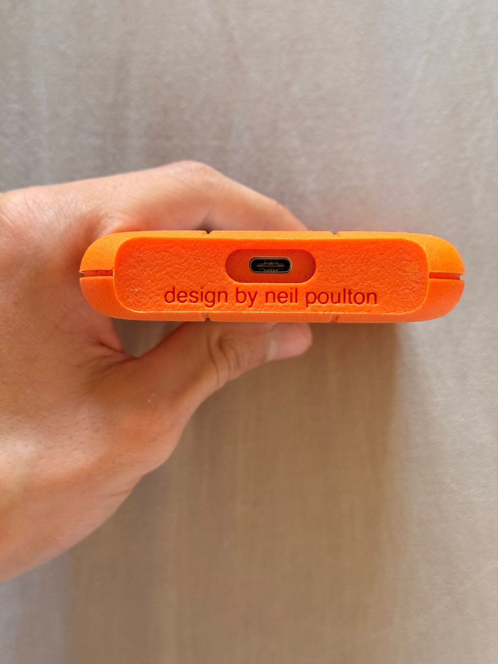 Lacie Dischi rigidi: LaCie Rugged USB-C 2 To orange – Usato da Basel venduto da RaykoShop 1