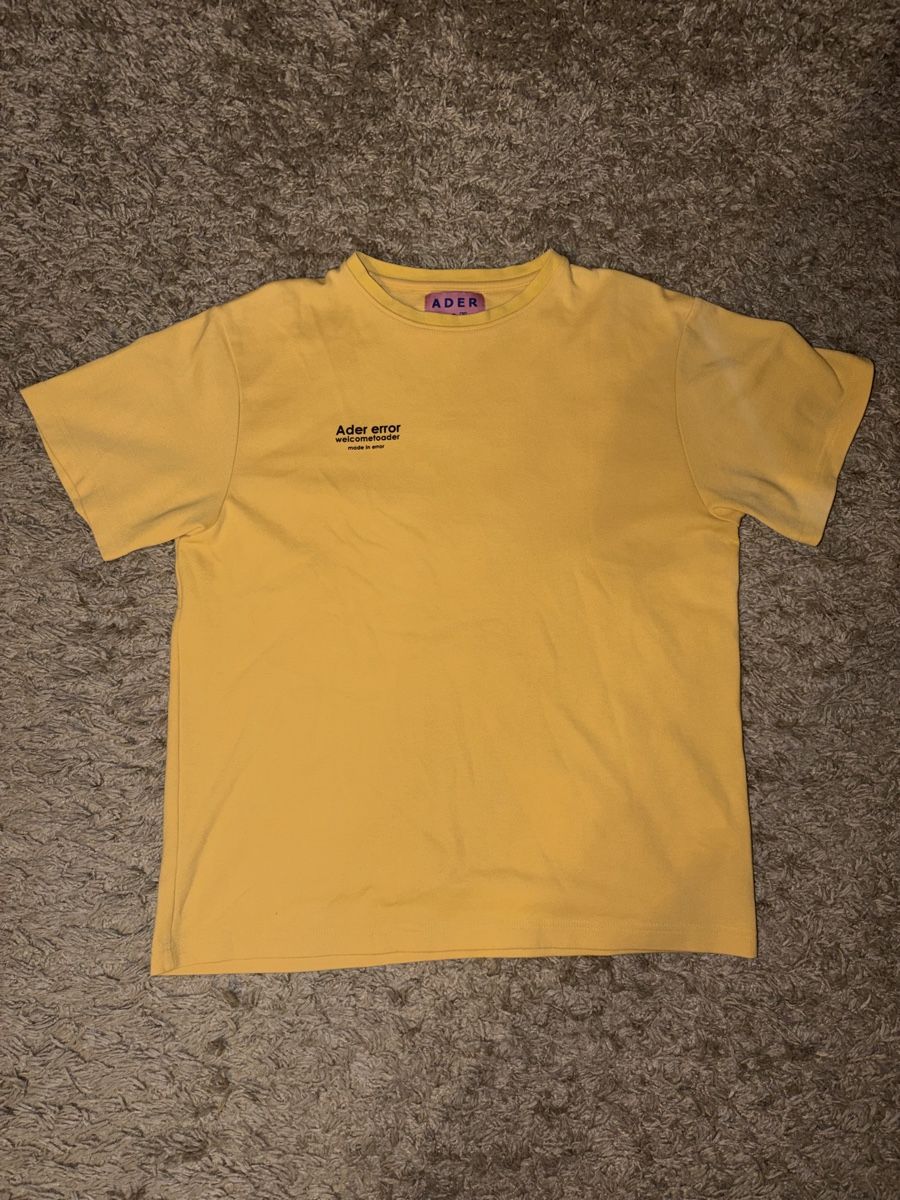 T-Shirts: Ader Error Tshirt gelb – Gebraucht aus Visperterminen von lgresell