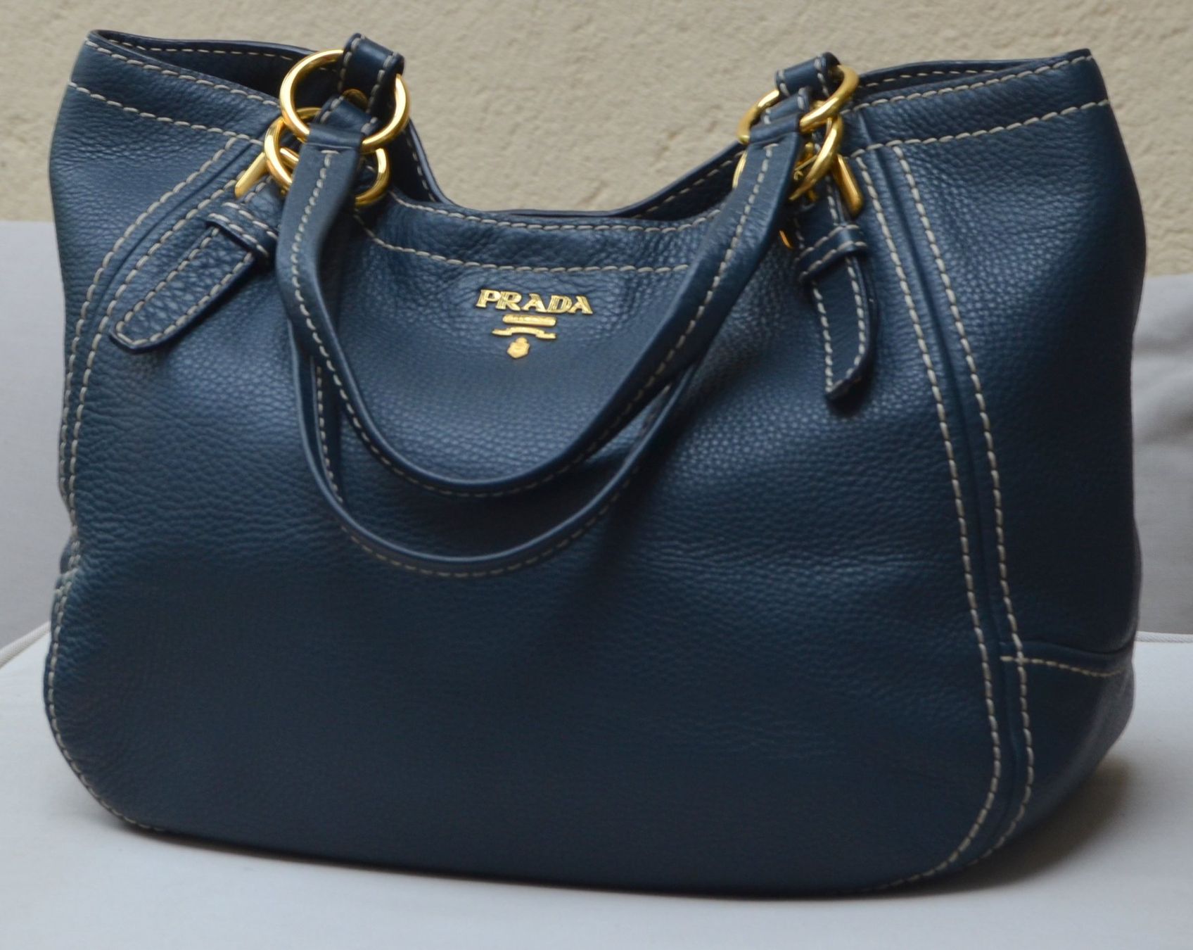 Prada Sacs femmes: Prada Vitello Daino Tasche / sac – D'occasion à Collonges par Auganien 2