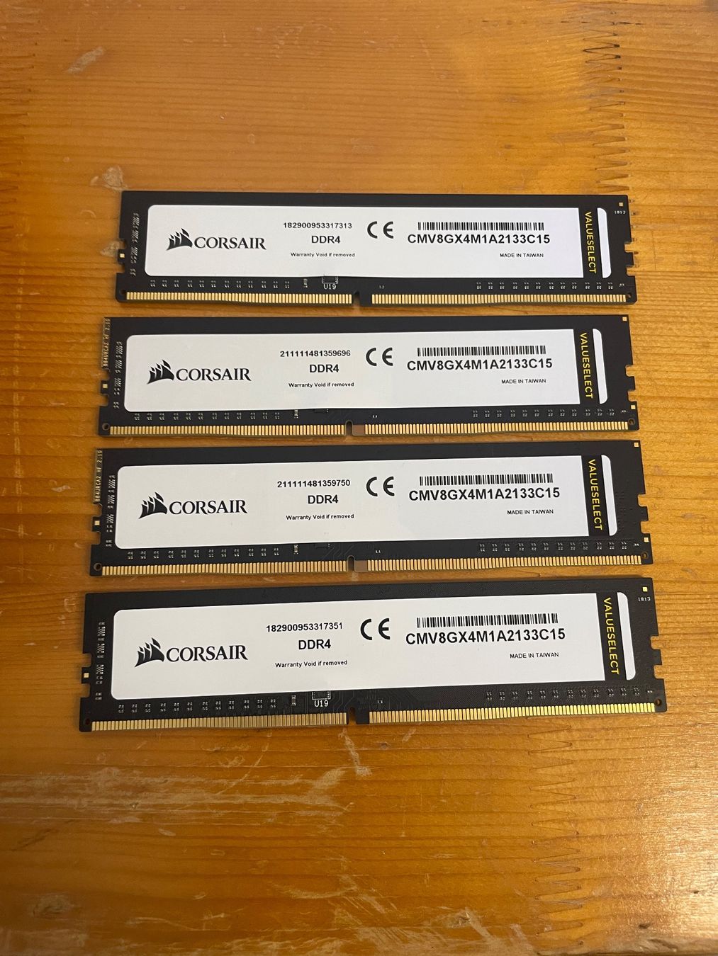 Corsair Memory / RAM: Corsair valueselect DDR4 4:8 GB Ram – Gebraucht aus Dällikon von buyandbehappy 1