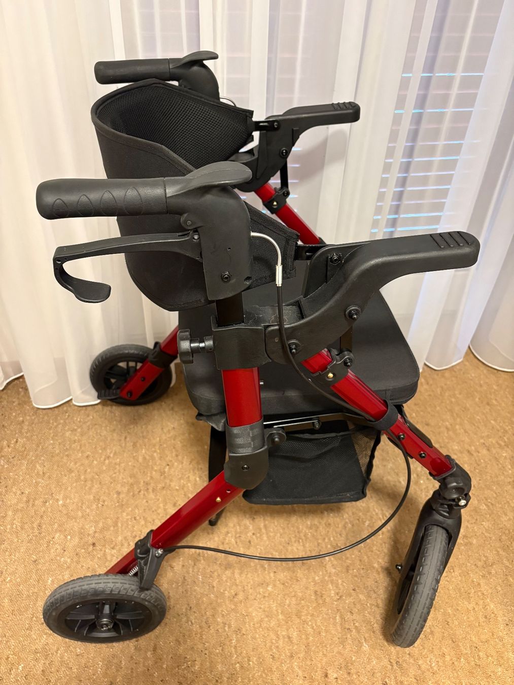 Gehhilfen: Rollator – Gebraucht aus Niederbuchsiten von Mer75 1