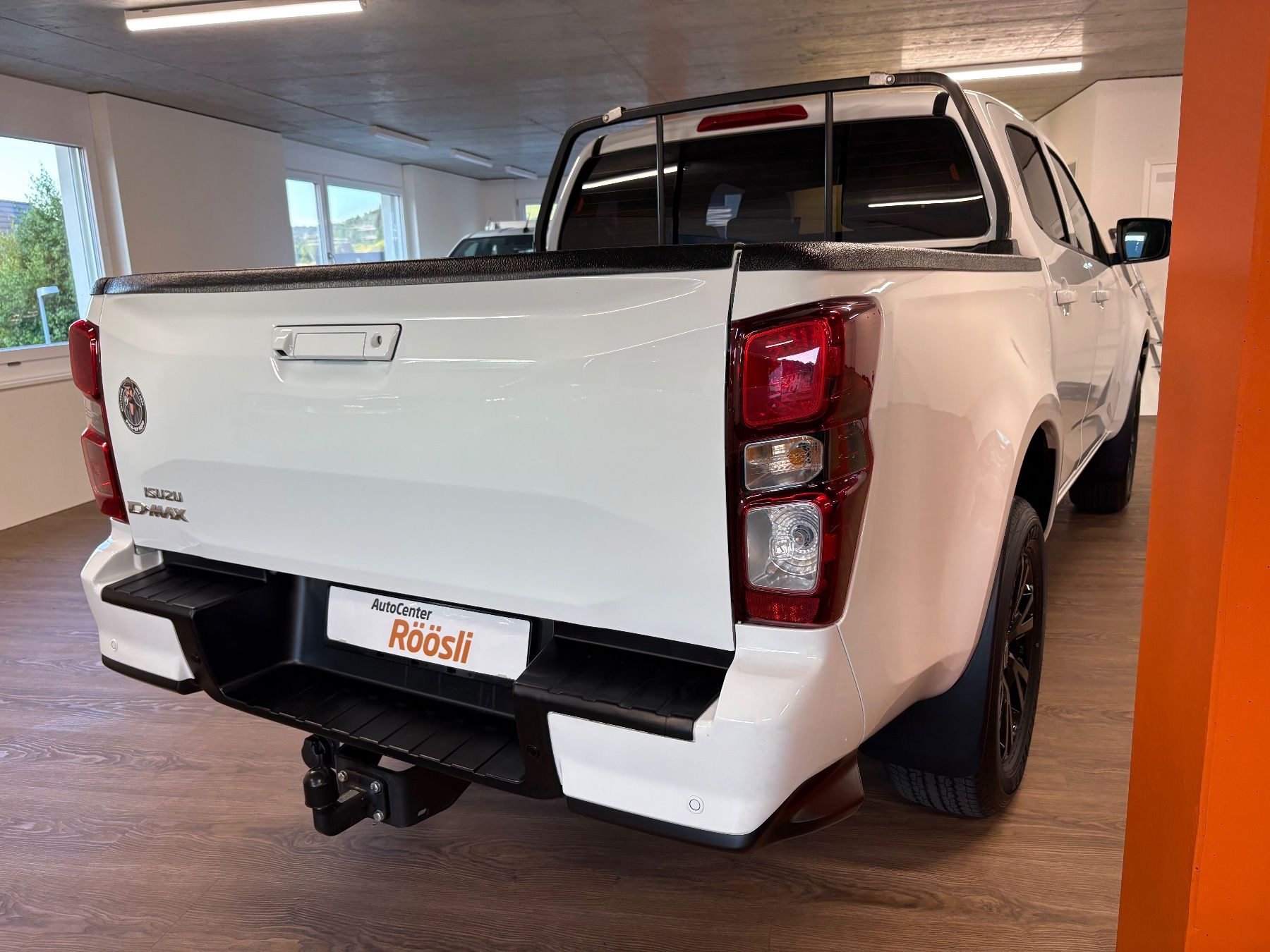 Isuzu Automobili: ISUZU D-MAX 1.9 CrewCab N60BB+ 4x4 AT / PICK-UP SÖPP – Nuovo (secondo la descrizione) da Hasle LU venduto da Mroeoesli0 4