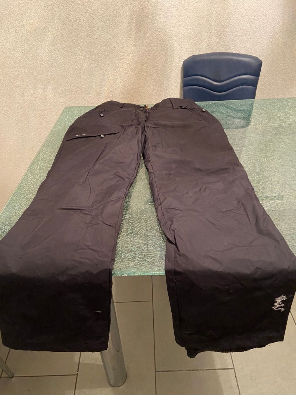 Pantaloni: schwarze G3000 Skihosen – Usato da Oftringen venduto da andrax
