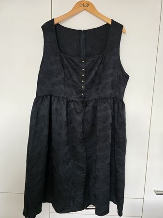 Dirndl gr.3XL neu