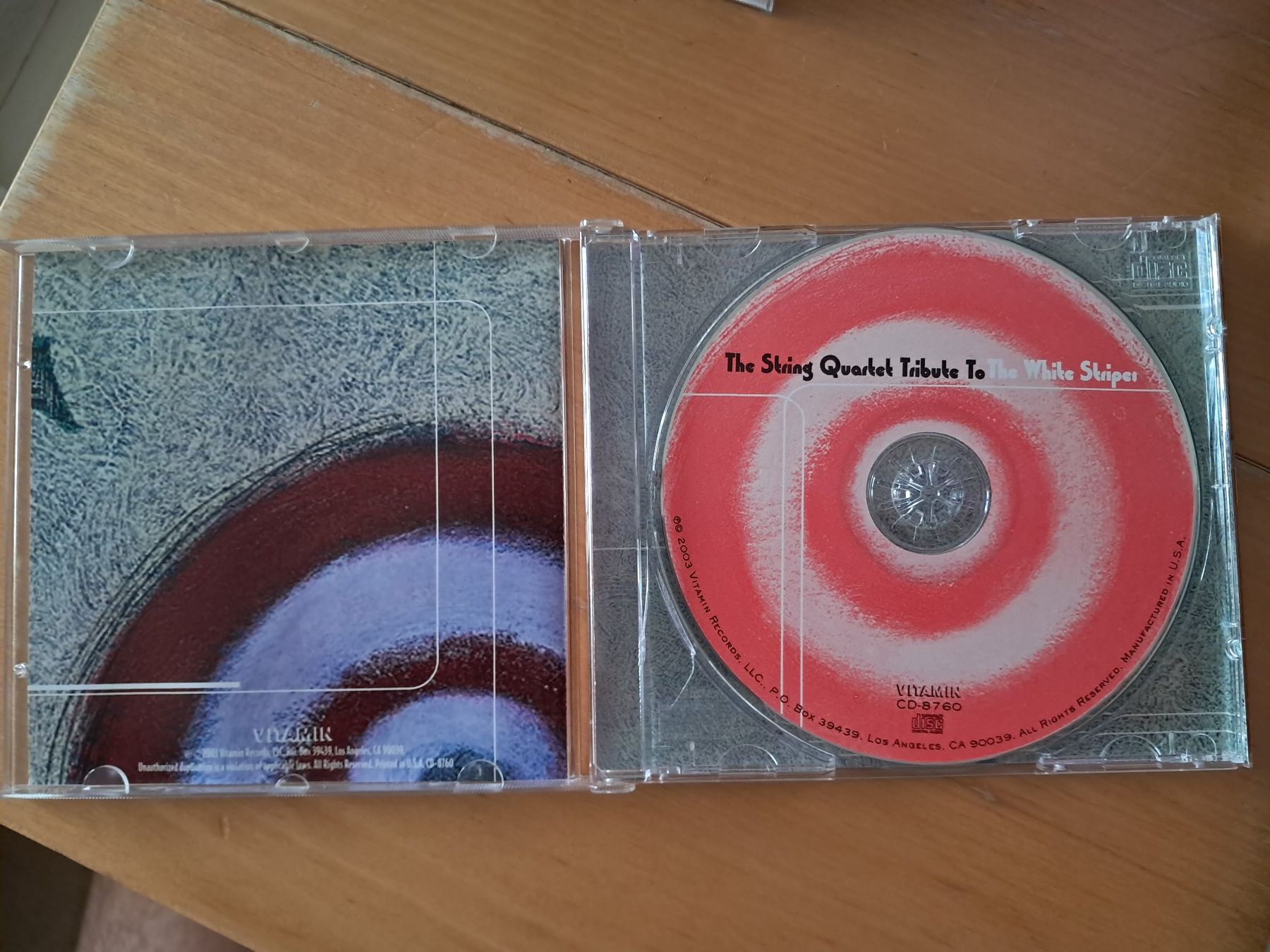 CD: White Stripes – Stringes Tribute (CD) – Usato da Zürich venduto da Oi_love_Oilas81 1