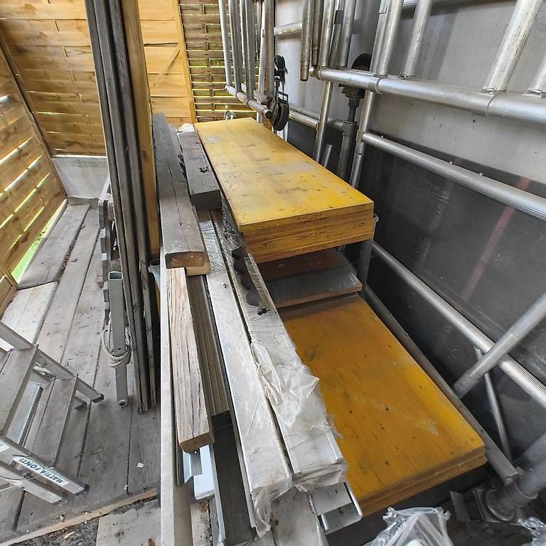 Articoli in legno: Schaltafel 2.00 m x 0.50 cm. – Usato da Pratteln venduto da mattia51 1