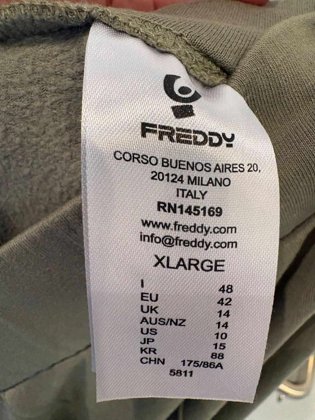 Freddy Pantaloni: FREDDY Pants athleisure  - Size XL - NEW – Nuovo e nell'imballaggio originale da Muzzano venduto da Sidney_3 3