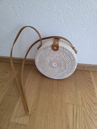 Rattan Umhängetasche rund