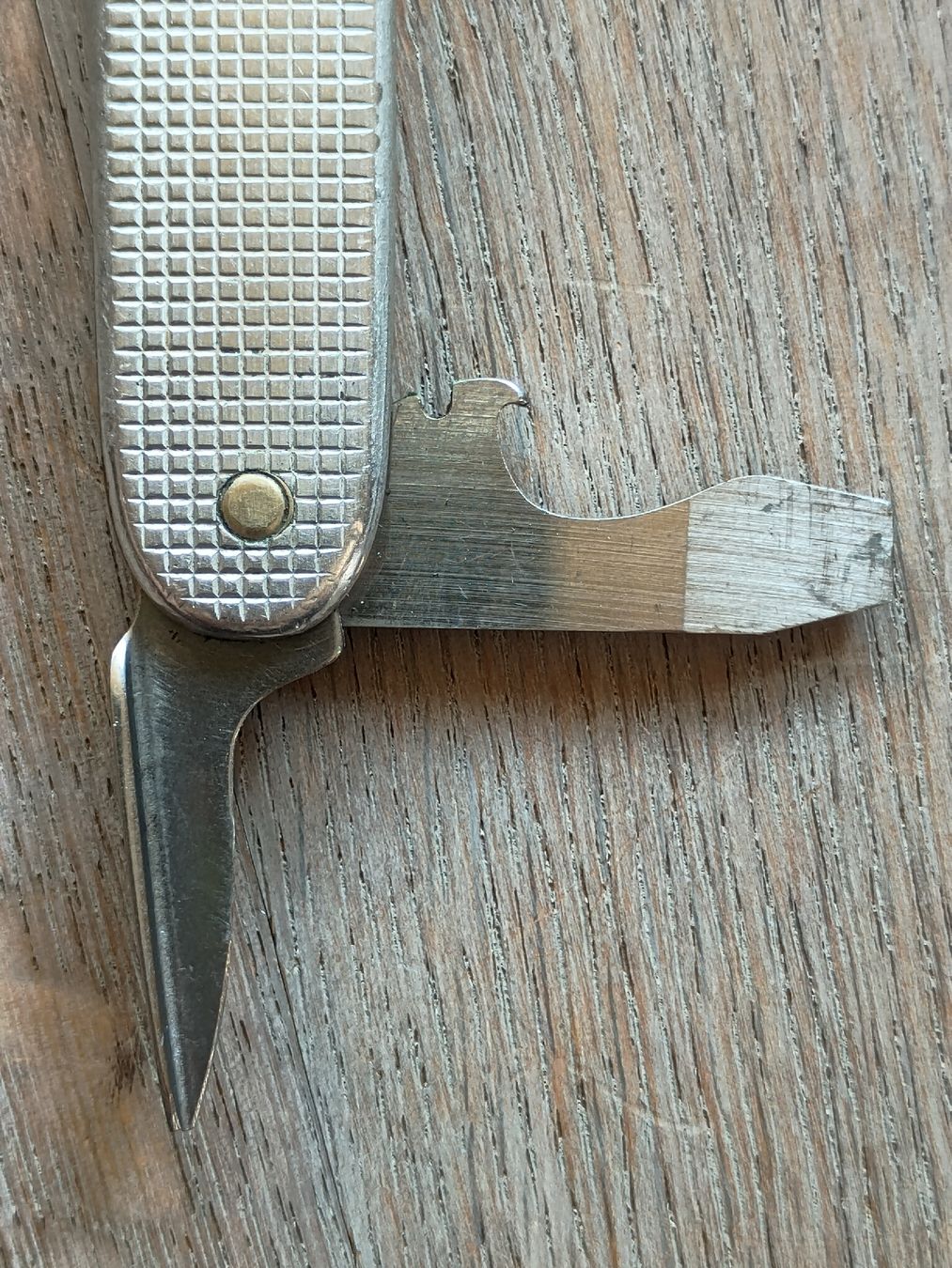 Victorinox Couteaux de poche: Sackmesser Victorinox  – D'occasion à Kirchlindach par Chantalone 7