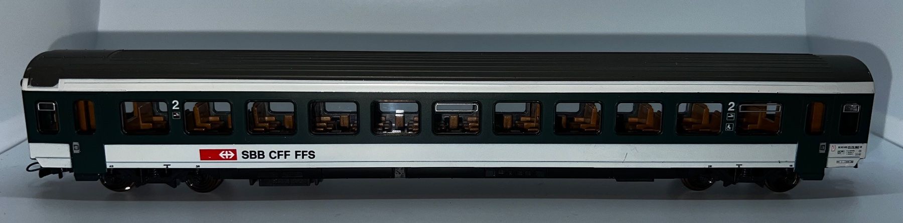 Roco Modellini di ferrovie: Roco-H0, 2. Kl Personenwagen SBB – Usato da Basel venduto da jonnyhaas 3